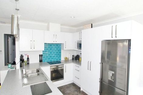 Photo of property in 6a Simmonds Grove, Greerton, Tauranga, 3112