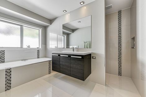 Photo of property in 3 Amokura Crescent, Flagstaff, Hamilton, 3210