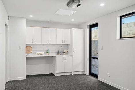 Photo of property in 6d Avonhead Road, Avonhead, Christchurch, 8042