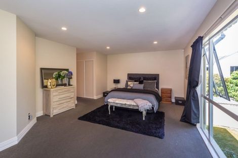 Photo of property in 6 Leabridge Mews, Harewood, Christchurch, 8051