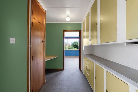 Photo of property in 32 Dieffenbach Street, Opunake, 4616