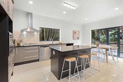 Photo of property in 46 Ballymore Drive, Pinehill, Auckland, 0632