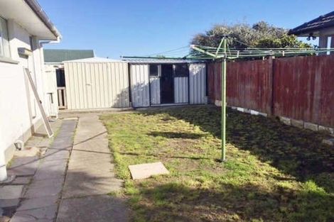 Photo of property in 84 Pacific Road, North New Brighton, Christchurch, 8083