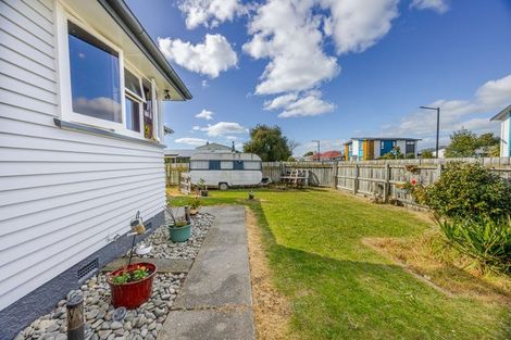 Photo of property in 18 Kelvin Road, Maraenui, Napier, 4110