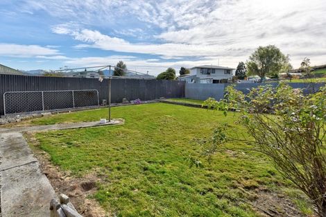 Photo of property in 77 Walker Crescent, East Gore, Gore, 9710