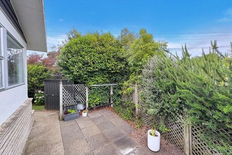 Photo of property in 48 Great North Road, Saint Johns Hill, Whanganui, 4500