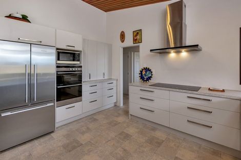 Photo of property in 70 Baylys Coast Road, Dargaville, 0377