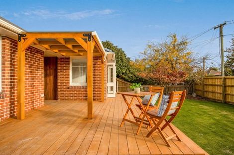 Photo of property in 1/28 Tintern Avenue, Avonhead, Christchurch, 8042