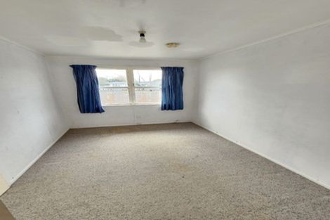 Photo of property in 12 Cargill Street, Papakura, 2110