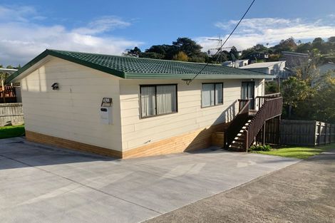 Photo of property in 690a Beach Road, Browns Bay, Auckland, 0630