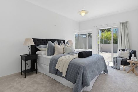 Photo of property in 19 Beach Road, Otumoetai, Tauranga, 3110