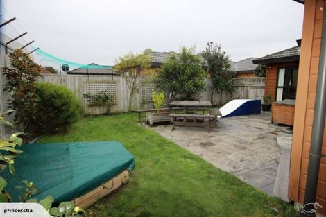 Photo of property in 115 Mandel Mews, Waiwhetu, Lower Hutt, 5010