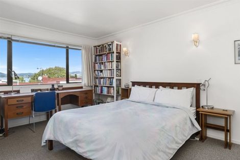 Photo of property in 23c Sixth Avenue, Tauranga, 3110