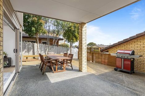 Photo of property in 23 Driftwood Drive, Red Beach, 0932