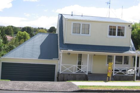 Photo of property in 81 Saddleback Rise, Murrays Bay, Auckland, 0630
