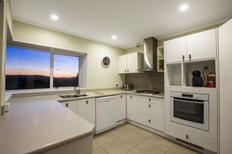 Photo of property in 2 Saint Ives Drive, Camborne, Porirua, 5026