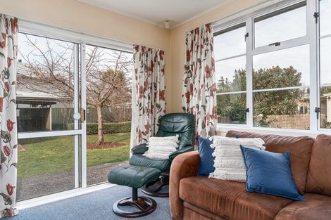 Photo of property in 33 Wyndham Street, Carterton, 5713