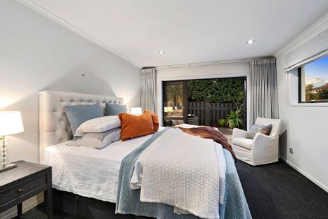 Photo of property in 2/13 Muritai Road, Milford, Auckland, 0620