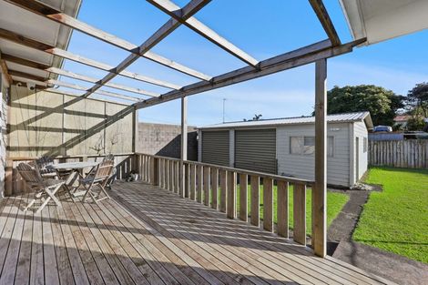 Photo of property in 383 Great South Road, Opaheke, Papakura, 2113