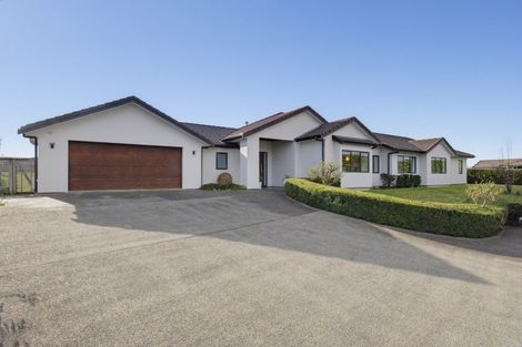 Photo of property in 8 Rae Lane, Paraparaumu Beach, Paraparaumu, 5032