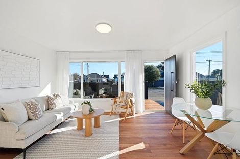Photo of property in 8 Havelock Street, Phillipstown, Christchurch, 8011