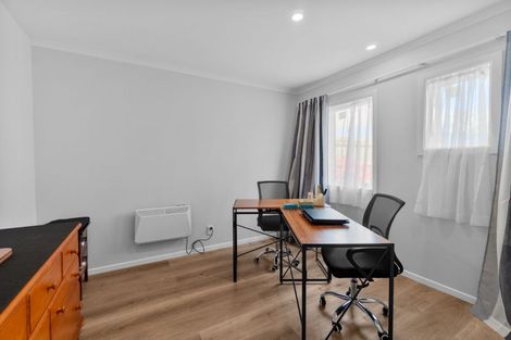 Photo of property in 54 Portman Road, Mount Wellington, Auckland, 1060