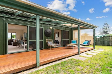 Photo of property in 3 Sandpiper Lane, Mangawhai Heads, Mangawhai, 0505