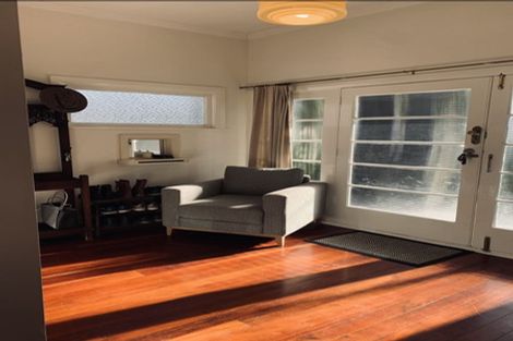 Photo of property in 72 William Street, Petone, Lower Hutt, 5012