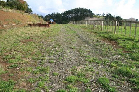 Photo of property in 562 Frankley Road, Hurworth, New Plymouth, 4371