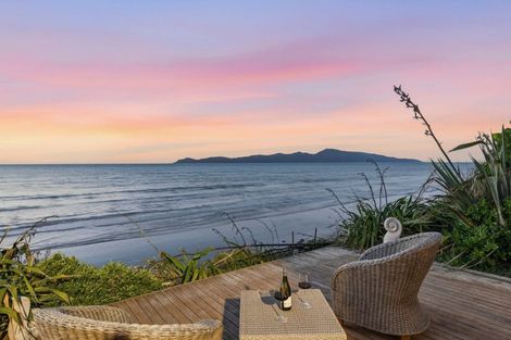 Photo of property in 60 The Esplanade, Raumati South, Paraparaumu, 5032