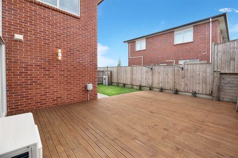 Photo of property in 1a Waitaki Street, Sunnyvale, Auckland, 0612