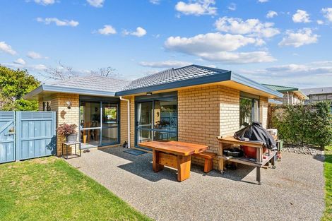 Photo of property in 125 Weggery Drive, Waikanae Beach, Waikanae, 5036