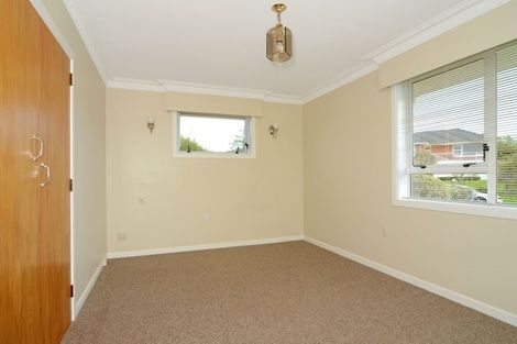 Photo of property in 44 Fowler Street, Northcote, Auckland, 0627