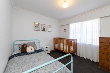 Photo of property in 7 Liverpool Street, Takaro, Palmerston North, 4412