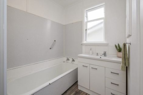 Photo of property in 138 South Street, Feilding, 4702