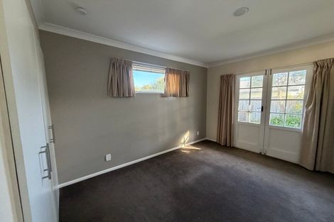 Photo of property in 318 Te Moana Road, Waikanae, 5036
