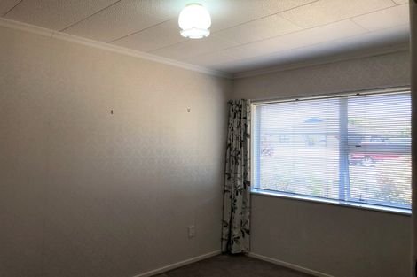Photo of property in 13 Kent Street, Levin, 5510