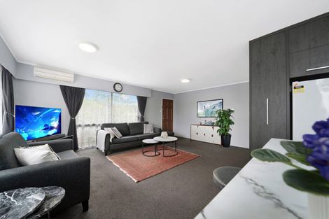 Photo of property in 1/33 Matuhi Rise, Henderson, Auckland, 0612