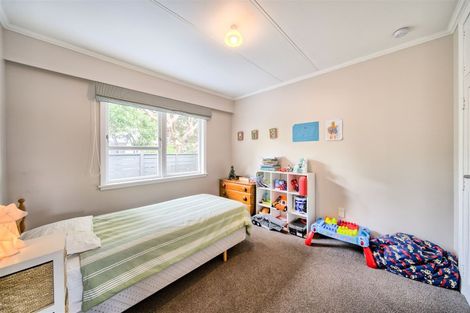 Photo of property in 1/8 Derwent Lee Grove, Epuni, Lower Hutt, 5011