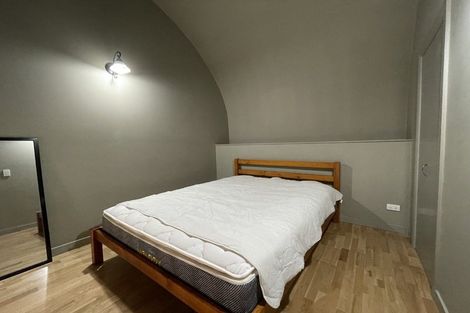 Photo of property in 255 Rattray Street, Dunedin Central, Dunedin, 9016