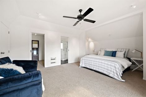 Photo of property in 11 Toledo Place, Mount Pleasant, Christchurch, 8081