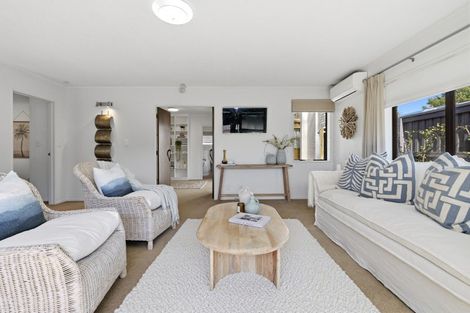 Photo of property in 317b Devonport Road, Tauranga, 3110