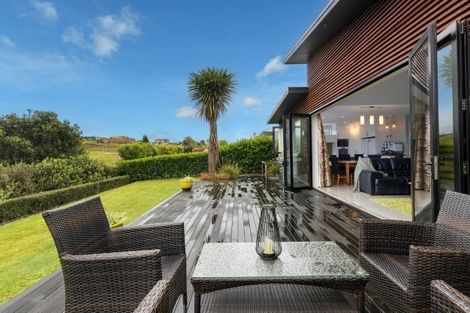 Photo of property in 14 Vantage Place, Omokoroa, 3114