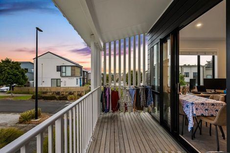 Photo of property in 20 Pukewhero Rise, Westgate, Auckland, 0614