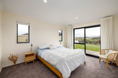 Photo of property in 27 Loch Tanna Way, Yaldhurst, Christchurch, 8042