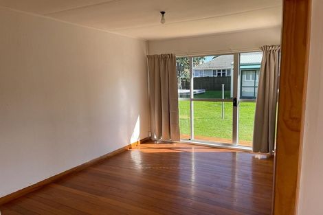 Photo of property in 29 Line Road, Glen Innes, Auckland, 1072