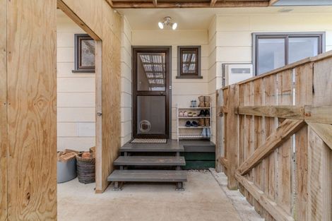 Photo of property in 129 Mclean Street, Woodville, 4920