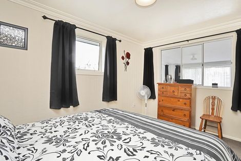 Photo of property in 191 Bay Road, Grasmere, Invercargill, 9810