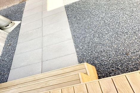 Photo of property in 11 San Ambrosio Rise, Henderson, Auckland, 0612