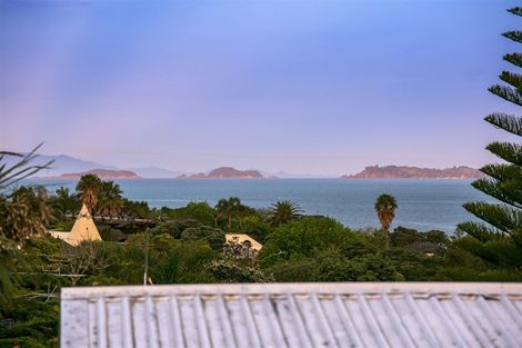 Photo of property in 52a Channel View Road, Campbells Bay, Auckland, 0630